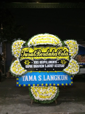 Papan Bunga Duka di Nirkuri